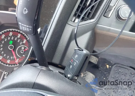 2020 Volkswagen Jetta 1.4T R-Line/1.4T S/1.4T Se z USA, uszkodzony, nr VIN 3VWCB7BU1LM001947